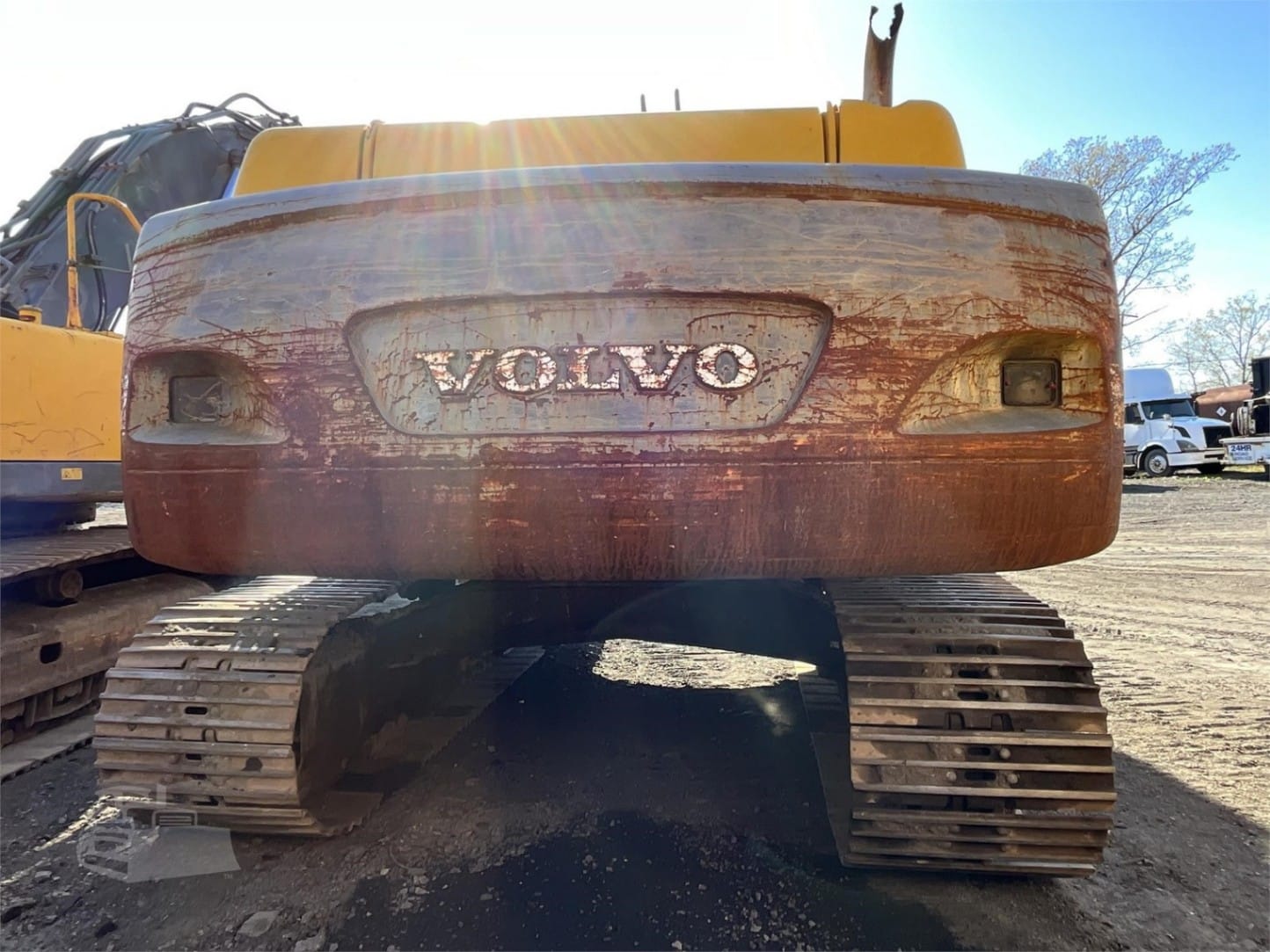 2004 Volvo EC360B LC Excavators for sale in Pittston Township, PA - listing photo 4 of 8