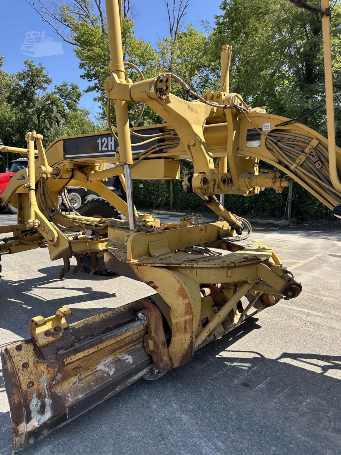 2005 Caterpillar 12H Motor Graders for sale in Flat Rock, IN - listing photo 7 of 8