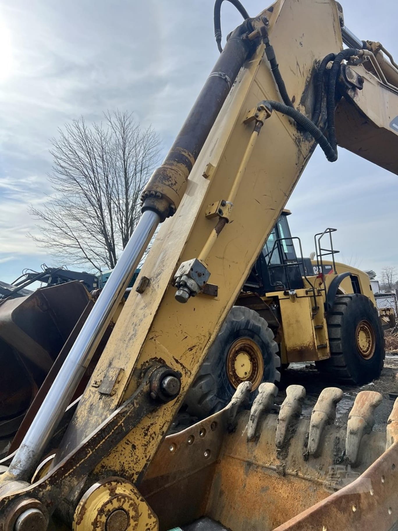 2005 Caterpillar 320CL Excavators for sale in Old Forge, PA - listing photo 3 of 6