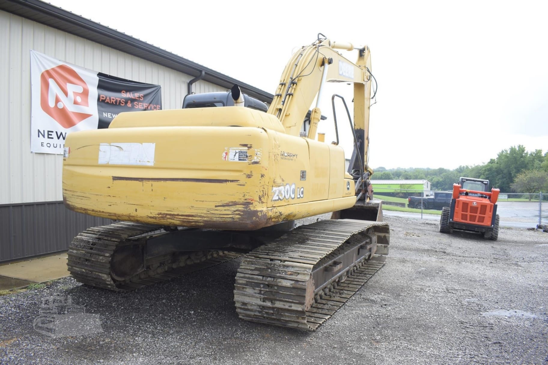 2005 John Deere 230C LC Excavators for sale in Xenia, OH - listing photo 5 of 8