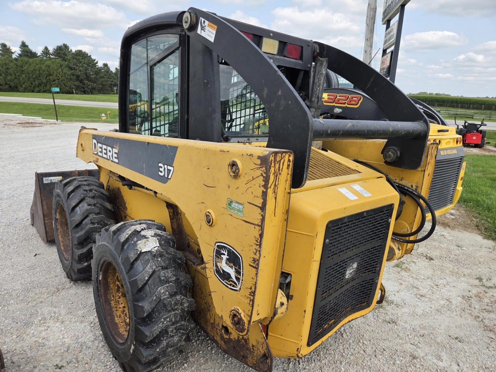 2005 John Deere 317 Skid Steer Loaders for sale in West Union, IA - listing photo 3 of 9