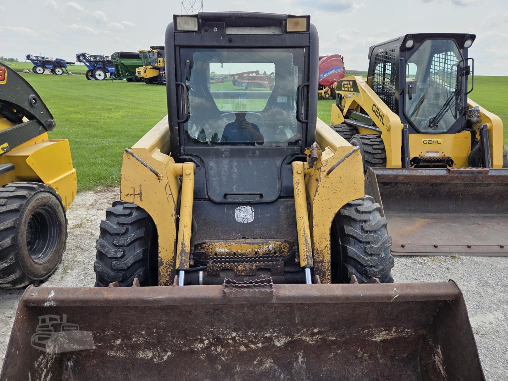2005 John Deere 317 Skid Steer Loaders for sale in West Union, IA - listing photo 8 of 9