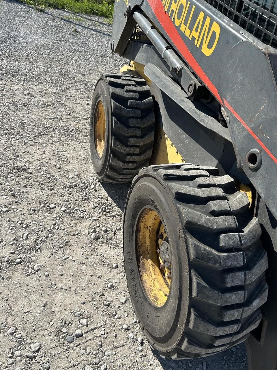 2005 New Holland LS185B Skid Steer Loaders for sale in Bancroft, IA - listing photo 6 of 7