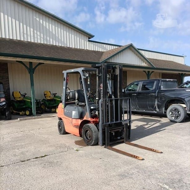 2005 Toyota 7FGU25 Industrial Forklift Counterbalance for sale in Mount Pleasant, IA - listing photo 6 of 6