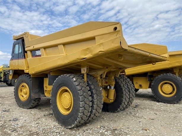 2006 Caterpillar 769D Dumpers Haulers for sale in Atlasburg, PA - listing photo 3 of 8