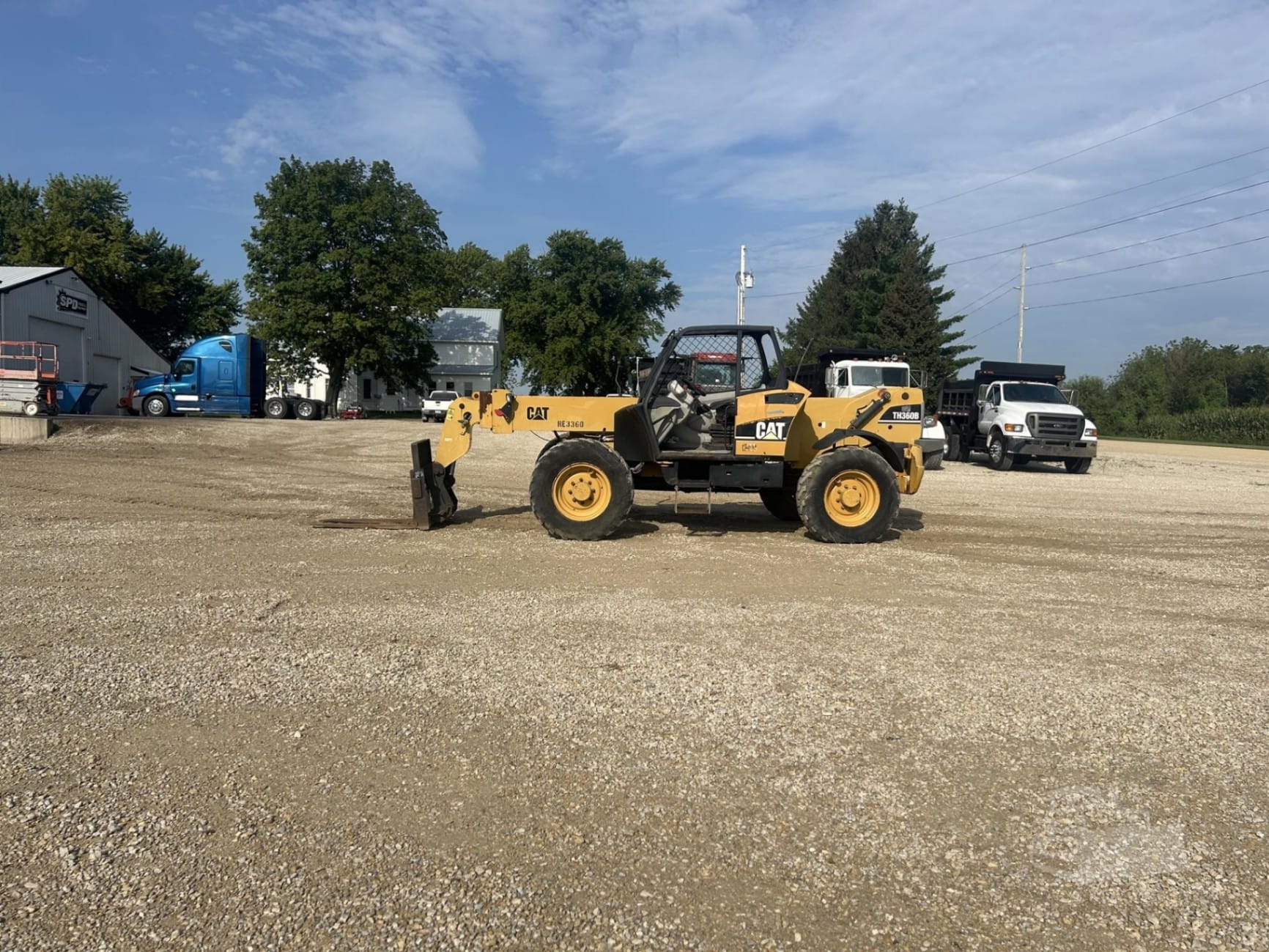 2006 Caterpillar TH360B Telehandlers Forklifts for sale in Manchester, IA - primary listing photo of 80