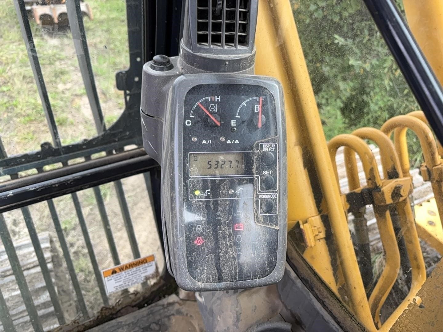 2006 John Deere 160C LC Excavators for sale in Rochester, NY - listing photo 9 of 10