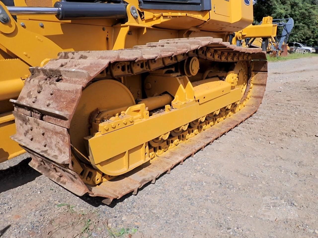 2006 John Deere 700J LT Dozers for sale in South Plainfield, NJ - listing photo 13 of 21