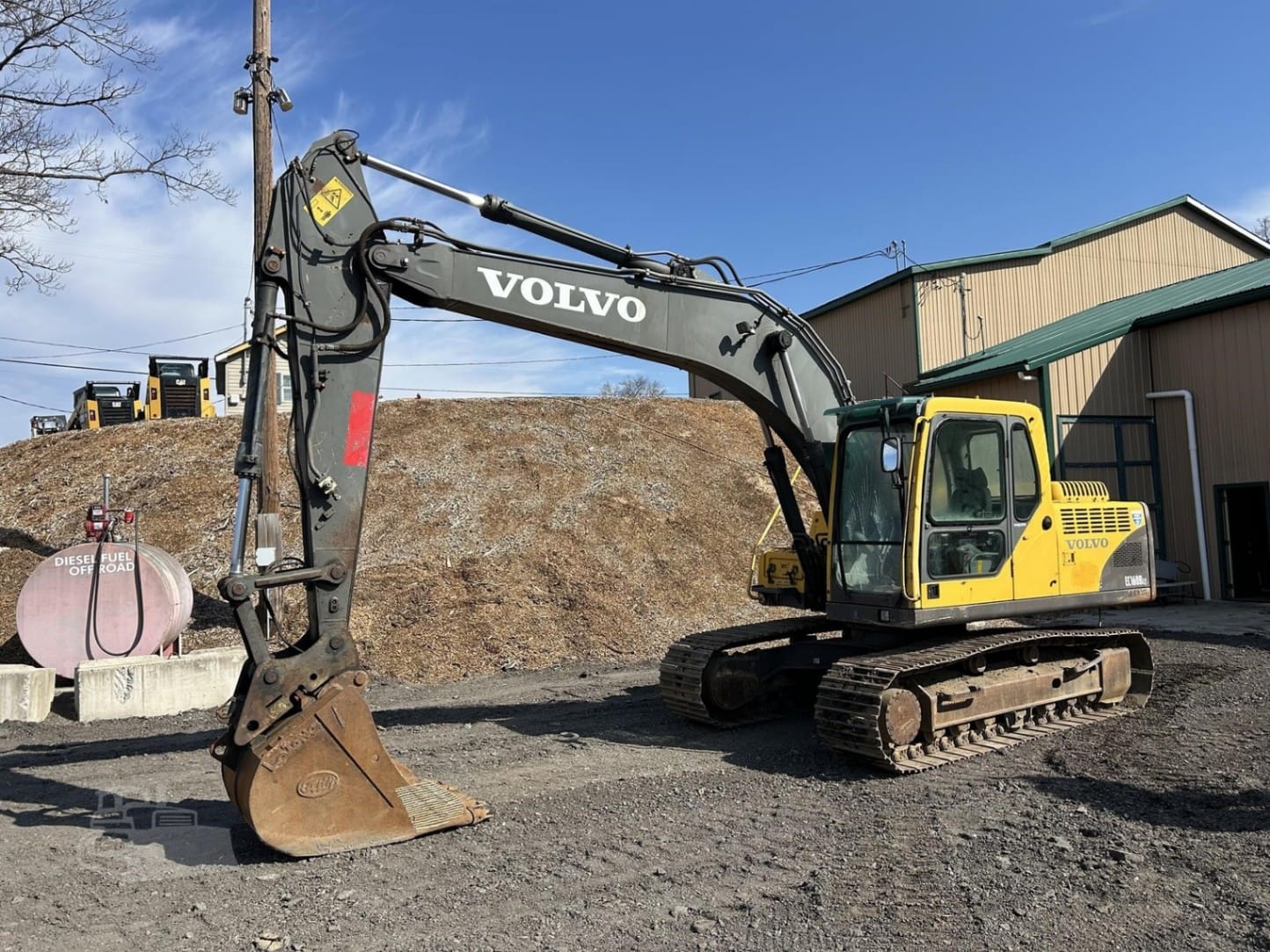 2006 Volvo EC160B LC Excavators for sale in Pittston Township, PA - primary listing photo of 8