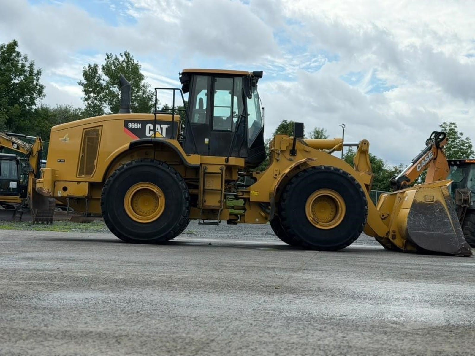 2007 Caterpillar 966H Wheel Loaders for sale in Walnutport, PA - listing photo 2 of 8