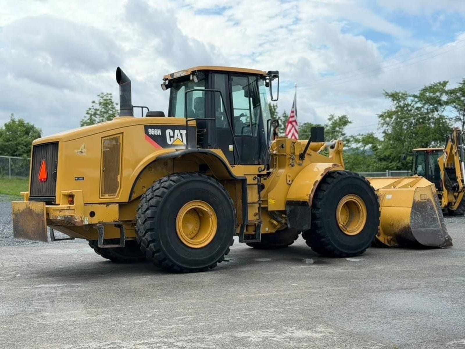 2007 Caterpillar 966H Wheel Loaders for sale in Walnutport, PA - listing photo 8 of 8