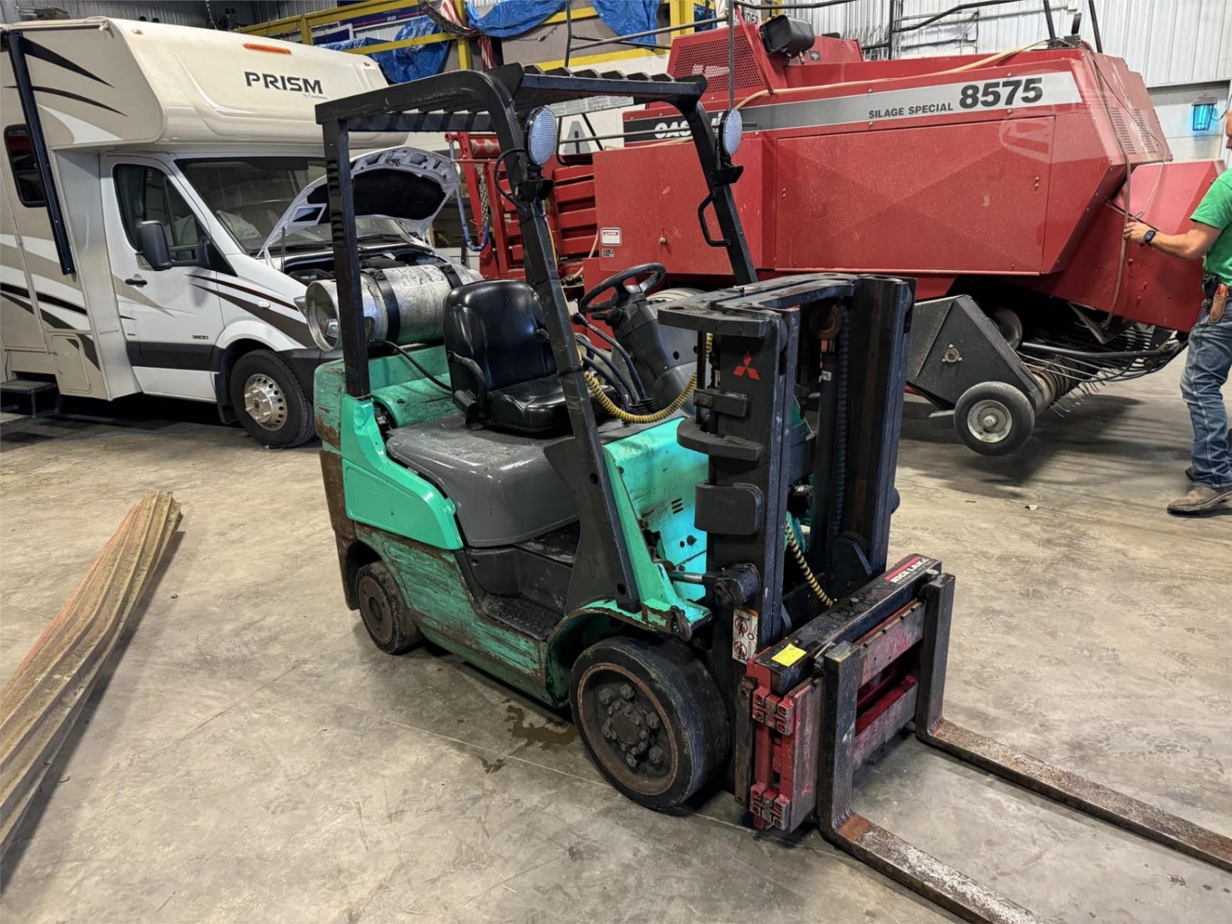 2007 Mitsubishi mitsubishi-fgc25n Telehandlers Forklifts for sale in Newton, IA - listing photo 4 of 25