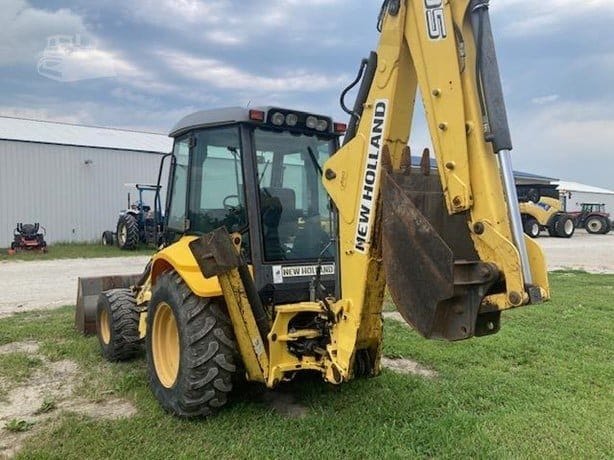 2007 New Holland B95 Backhoe Loaders for sale in Monmouth, IL - listing photo 4 of 8