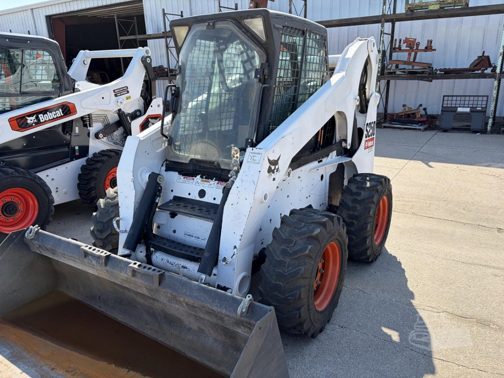 2008 Bobcat S250 Skid Steer Loaders for sale in York, NE - listing photo 2 of 7