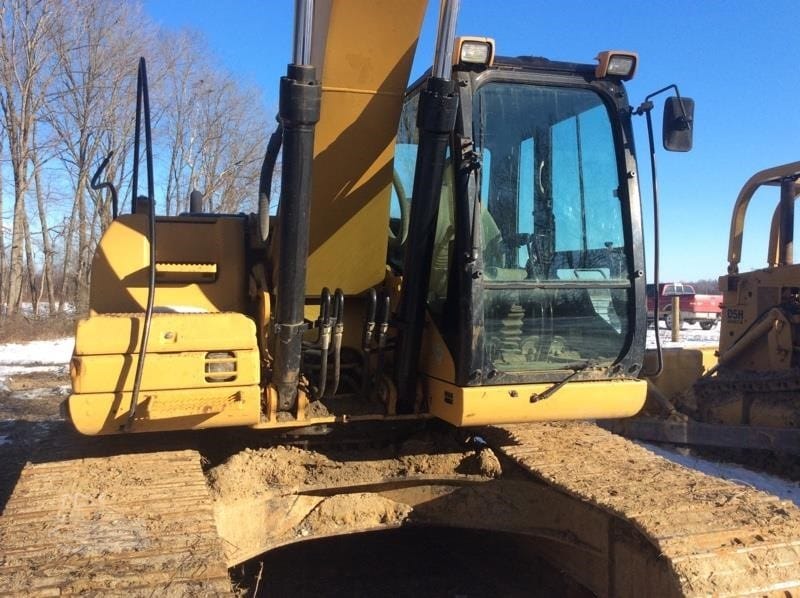 2008 Caterpillar 320 Excavators for sale in Jasonville, IN - listing photo 7 of 8