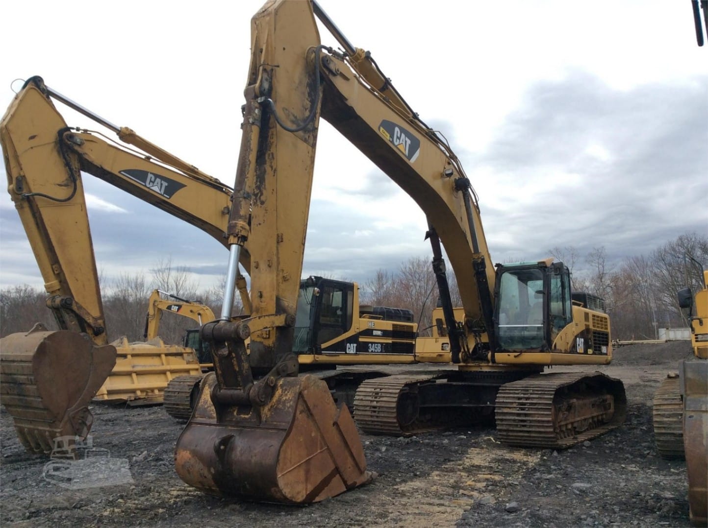 2008 Caterpillar 345DL Excavators for sale in Pittston Township, PA - primary listing photo of 8