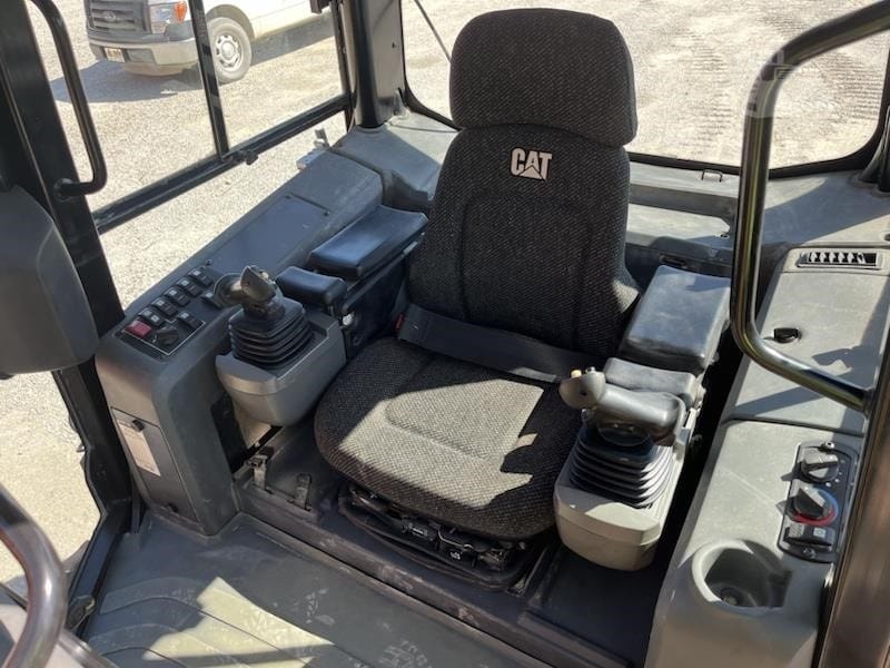 2008 Caterpillar D5K XL Dozers for sale in Jasonville, IN - listing photo 7 of 12