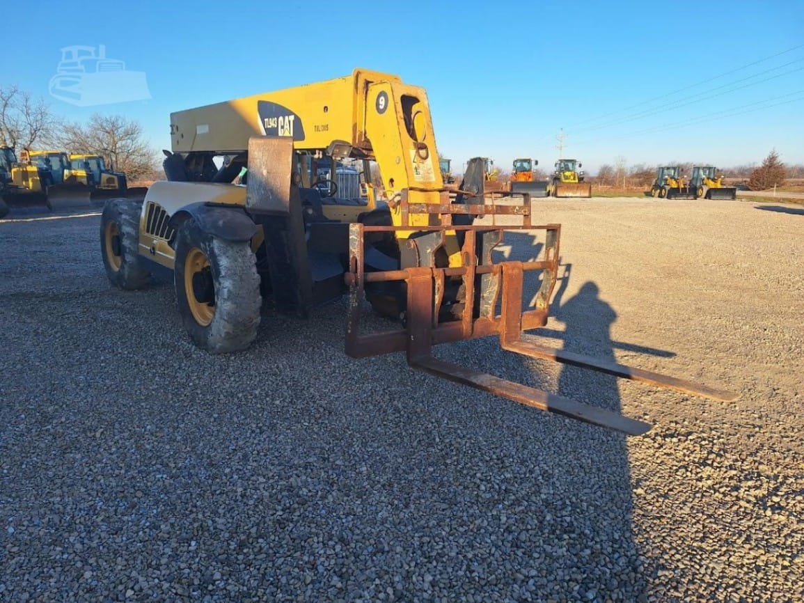 2008 Caterpillar TL943 Telehandlers Forklifts for sale in Kimballton, IA - listing photo 7 of 8