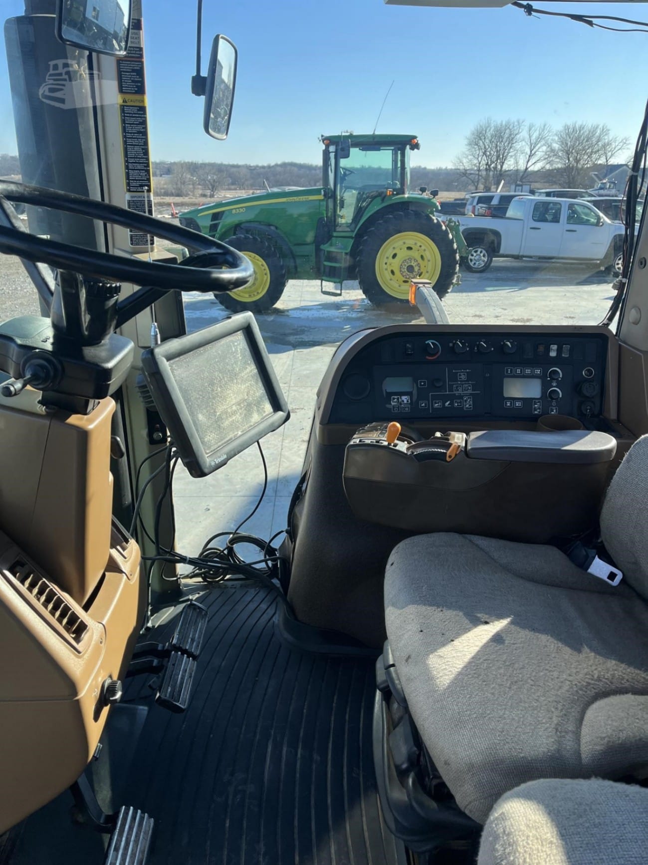2008 John Deere 8230 Field Tractors Power for sale in Bedford, IA - listing photo 3 of 15