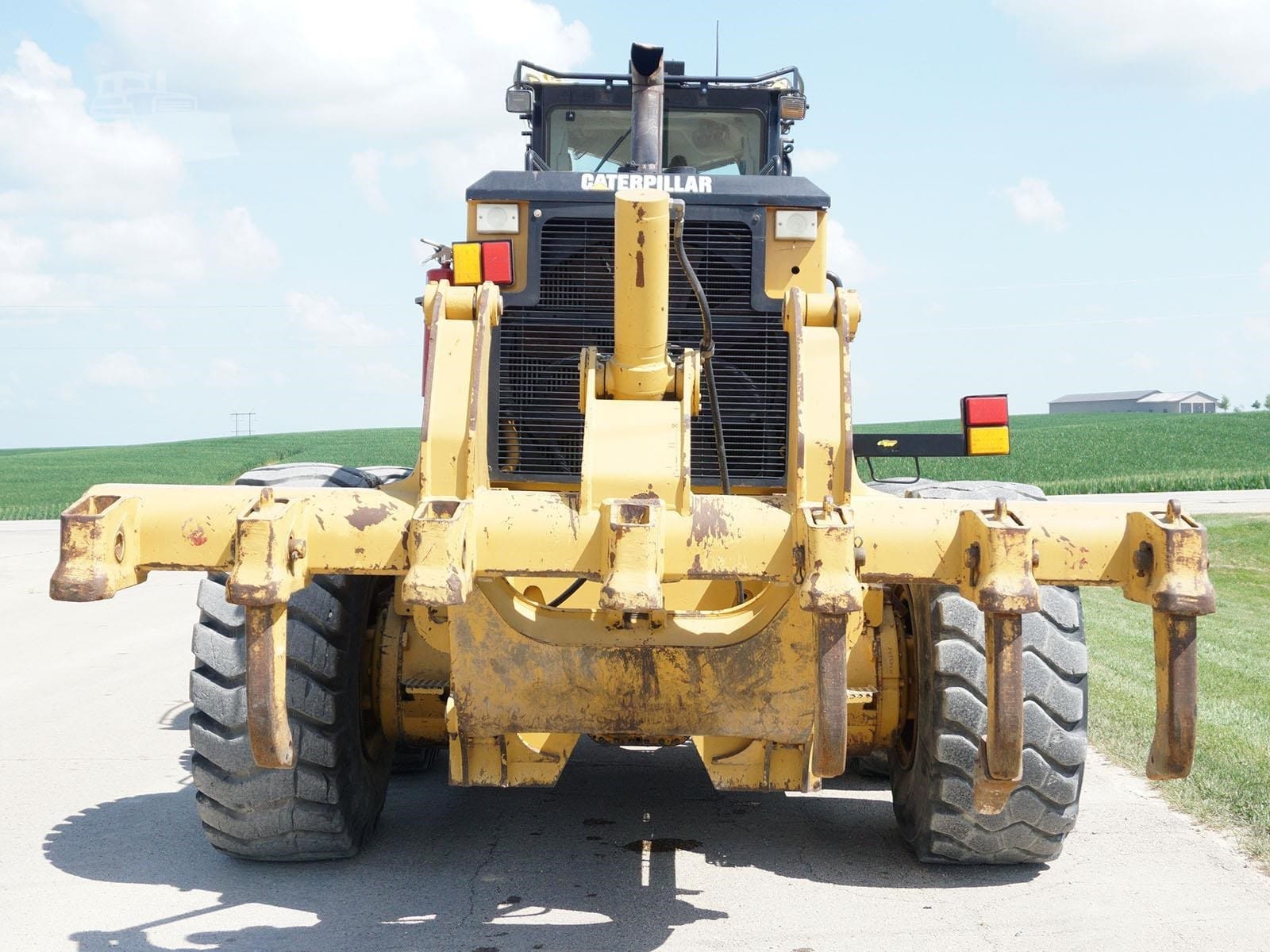 2009 Caterpillar 16M VHP Motor Graders for sale in Bellevue, IA - listing photo 8 of 8