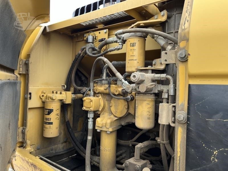 2009 Caterpillar 329DL Excavators for sale in Jasonville, IN - listing photo 8 of 12