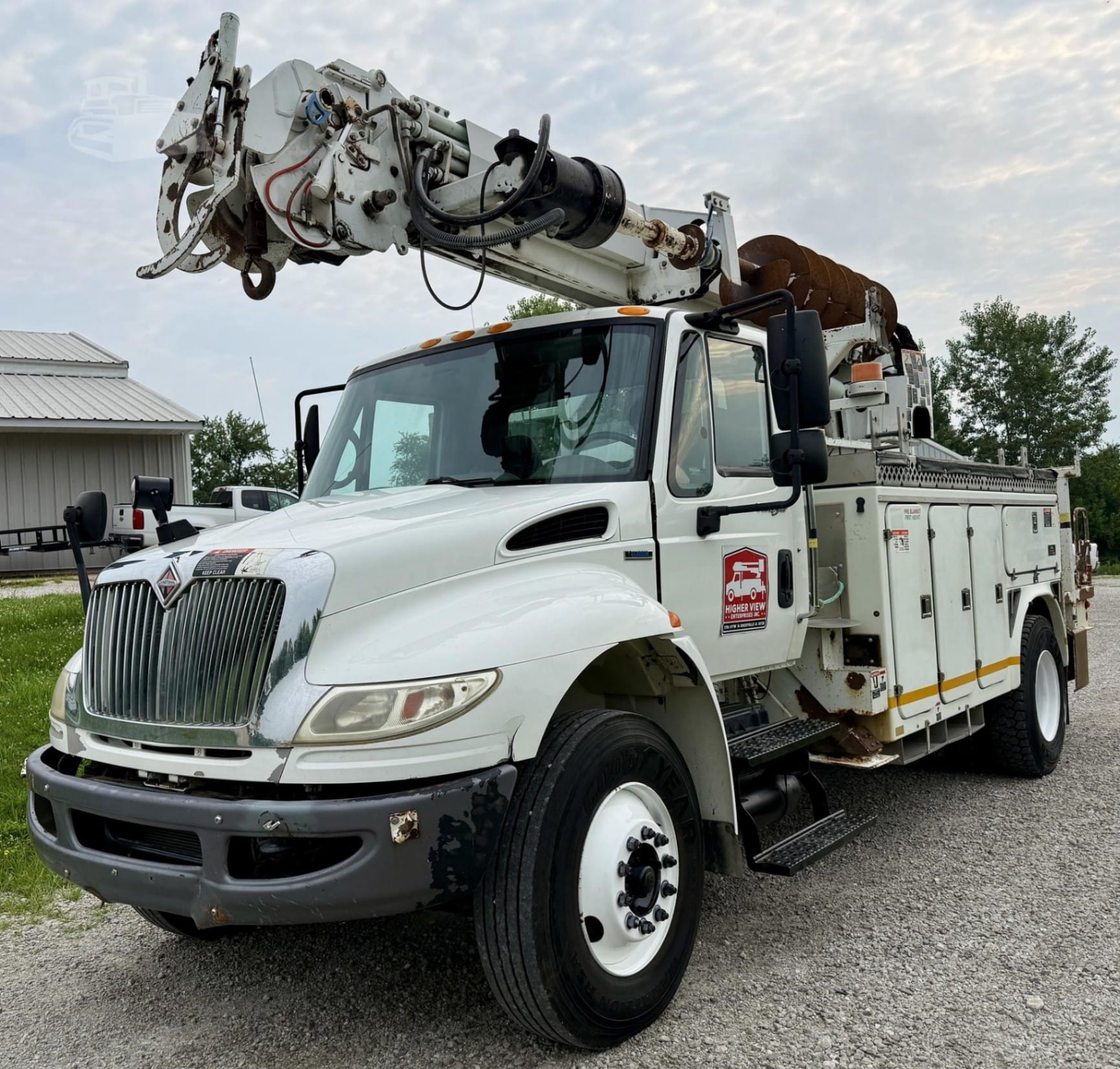 2010 Altec DL45BR Service Mechanics Truck Crane for sale in Knoxville, IA - listing photo 7 of 47