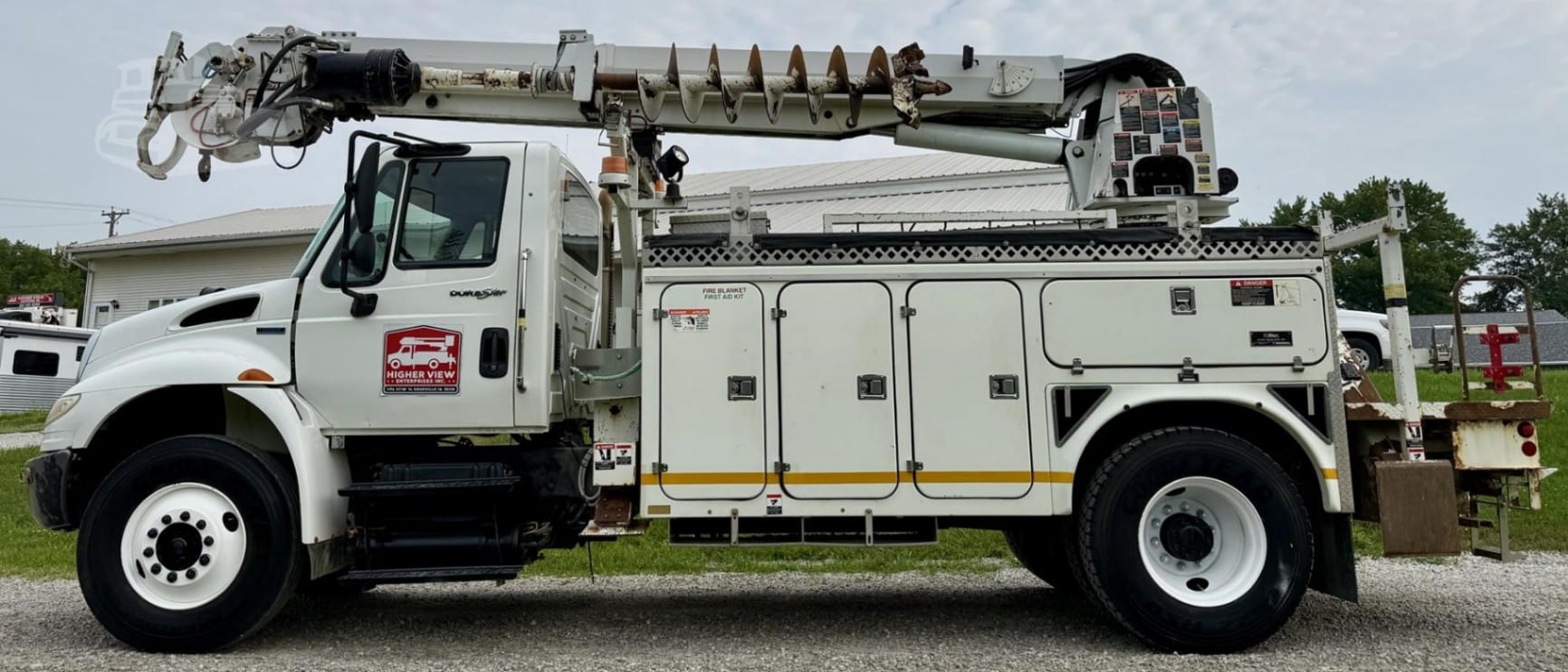 2010 Altec DL45BR Service Mechanics Truck Crane for sale in Knoxville, IA - listing photo 8 of 47