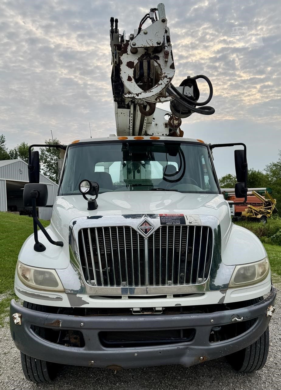2010 Altec DL45BR Service Mechanics Truck Crane for sale in Knoxville, IA - listing photo 14 of 47
