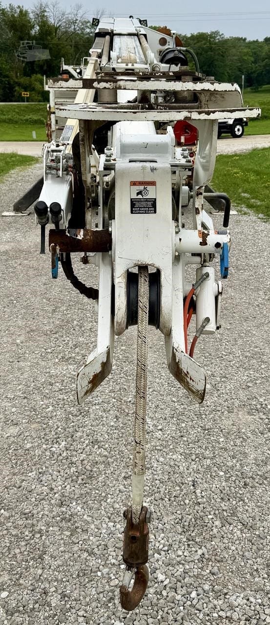 2010 Altec DL45BR Service Mechanics Truck Crane for sale in Knoxville, IA - listing photo 30 of 47