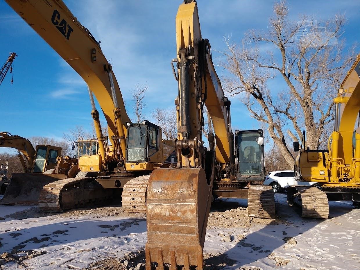 2010 Caterpillar 329DL Excavators for sale in Waterloo, NE - listing photo 2 of 8