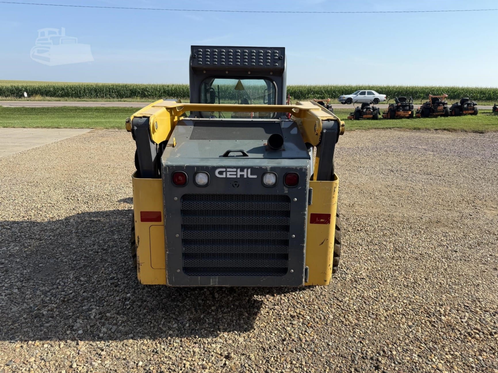 2010 Gehl V270 Skid Steer Loaders for sale in Hull, IA - listing photo 4 of 11