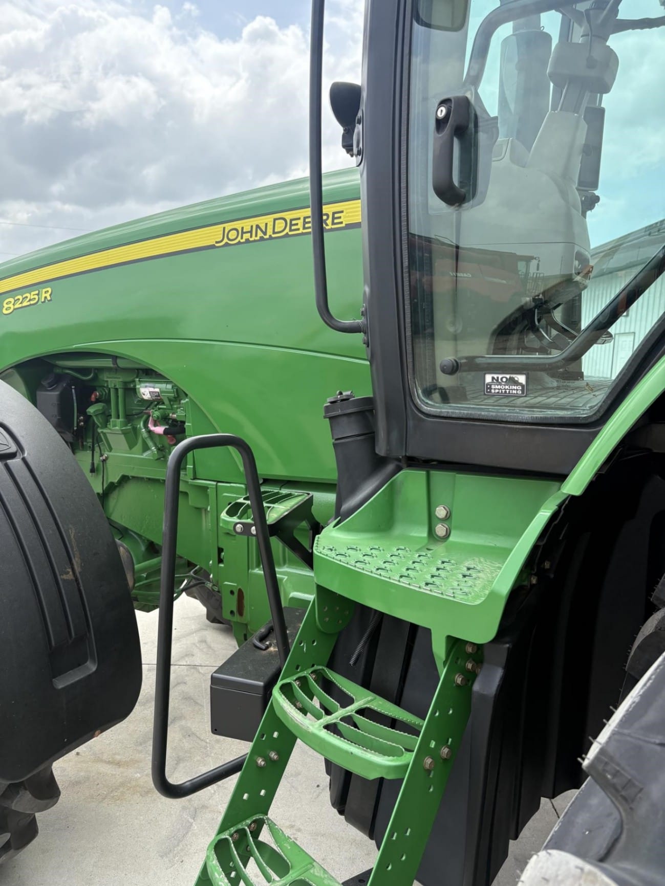 2010 John Deere 8225R Field Tractors Power for sale in Buffalo Center, IA - listing photo 10 of 18
