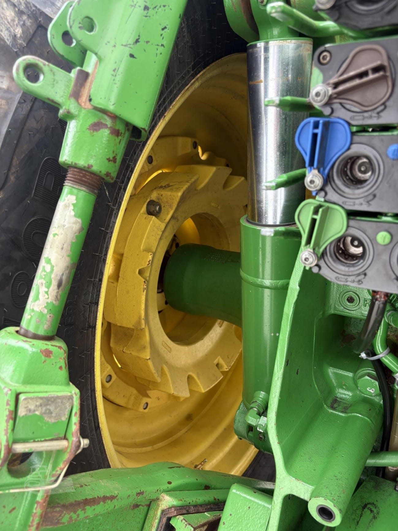 2010 John Deere 8225R Field Tractors Power for sale in Buffalo Center, IA - listing photo 17 of 18