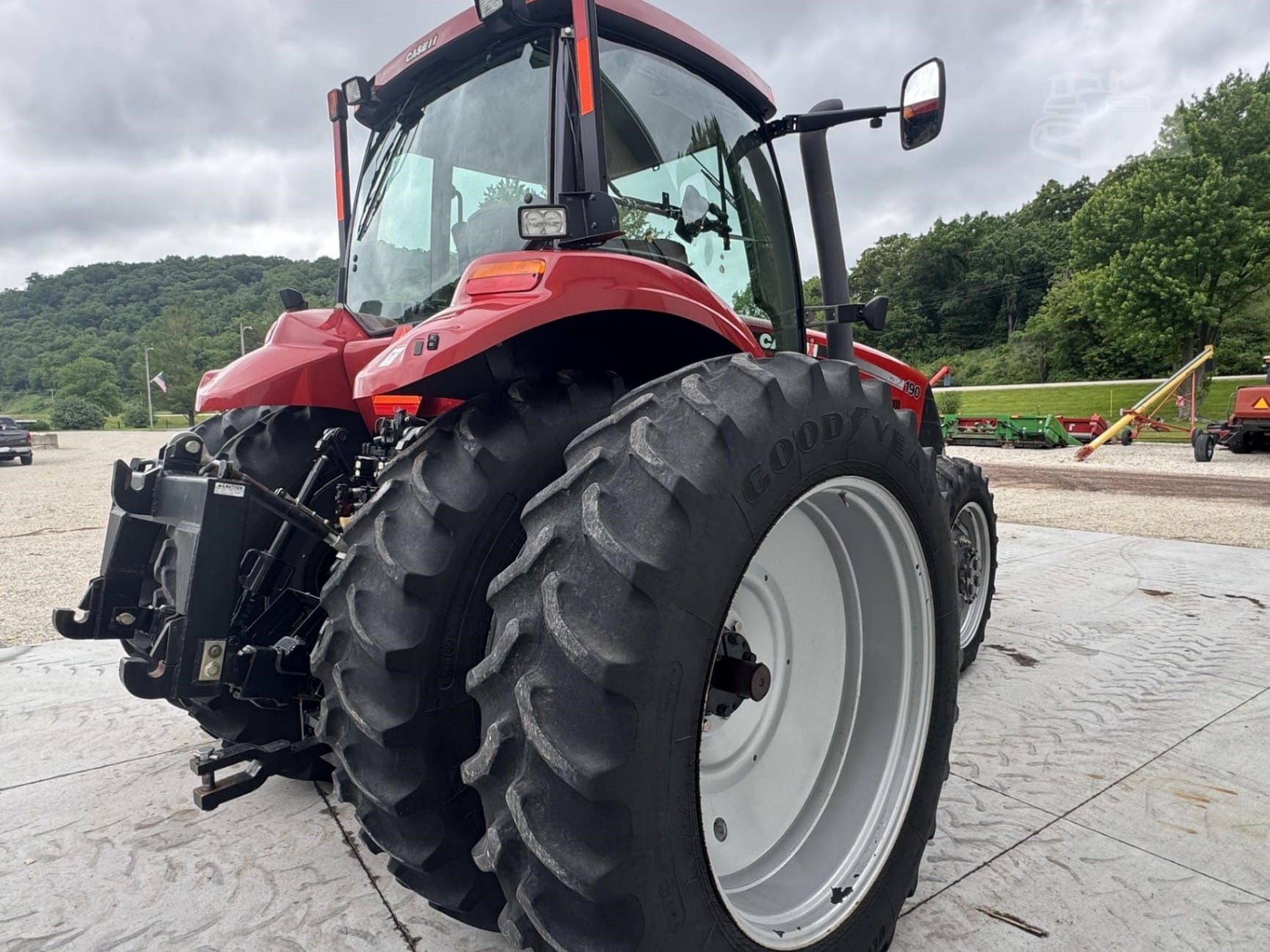 2011 Case IH Magnum 190 Field Tractors Power for sale in Lansing, IA - listing photo 6 of 18