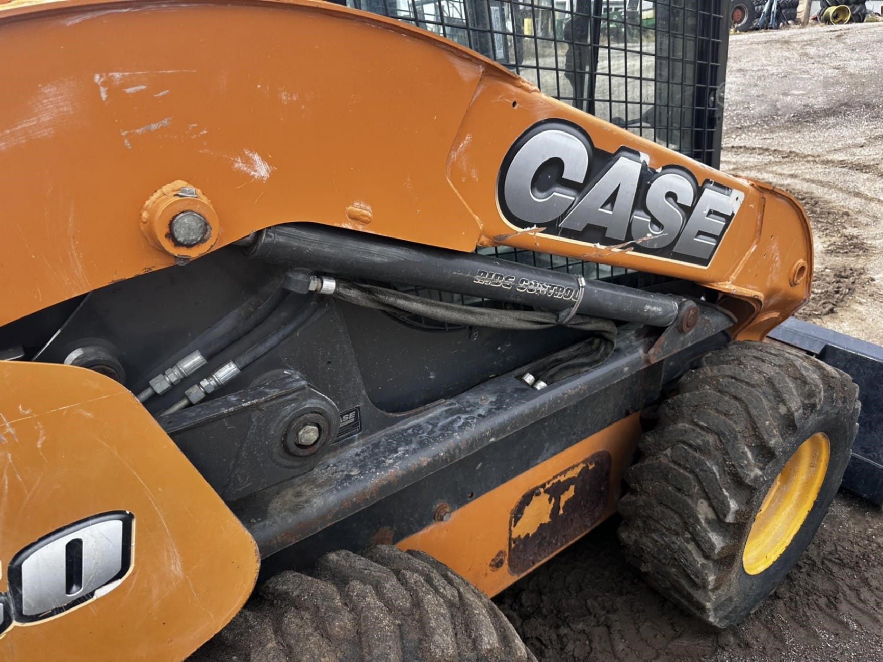 2011 CASE SV250 Skid Steer Loaders for sale in Newton, IA - listing photo 36 of 47