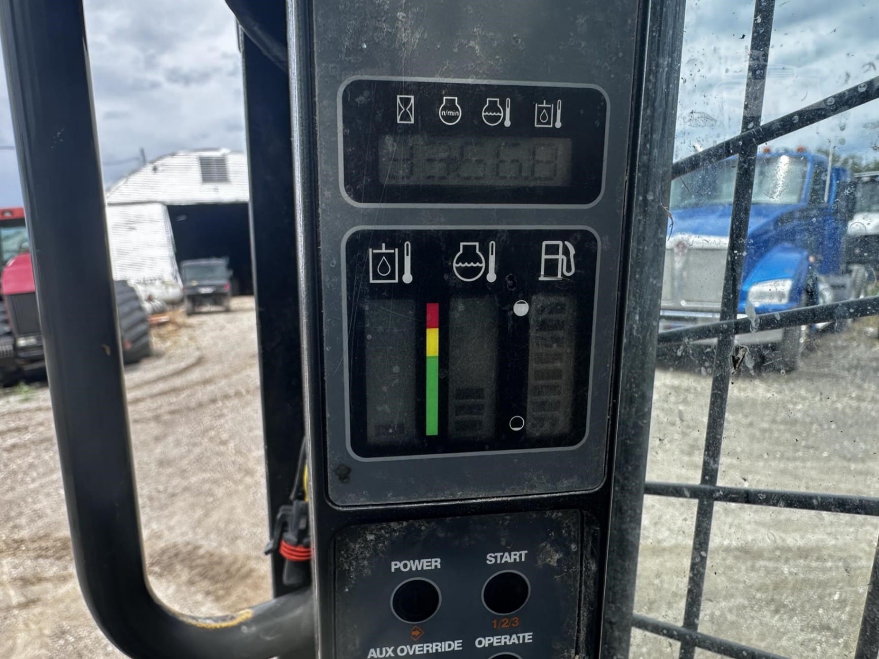 2011 CASE SV250 Skid Steer Loaders for sale in Newton, IA - listing photo 45 of 47