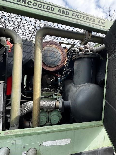 2011 Sullair 1600HAF Air Compressor (Towable) for Sale - Ex-Rental | 2,254 Hrs | San Antonio - View 5