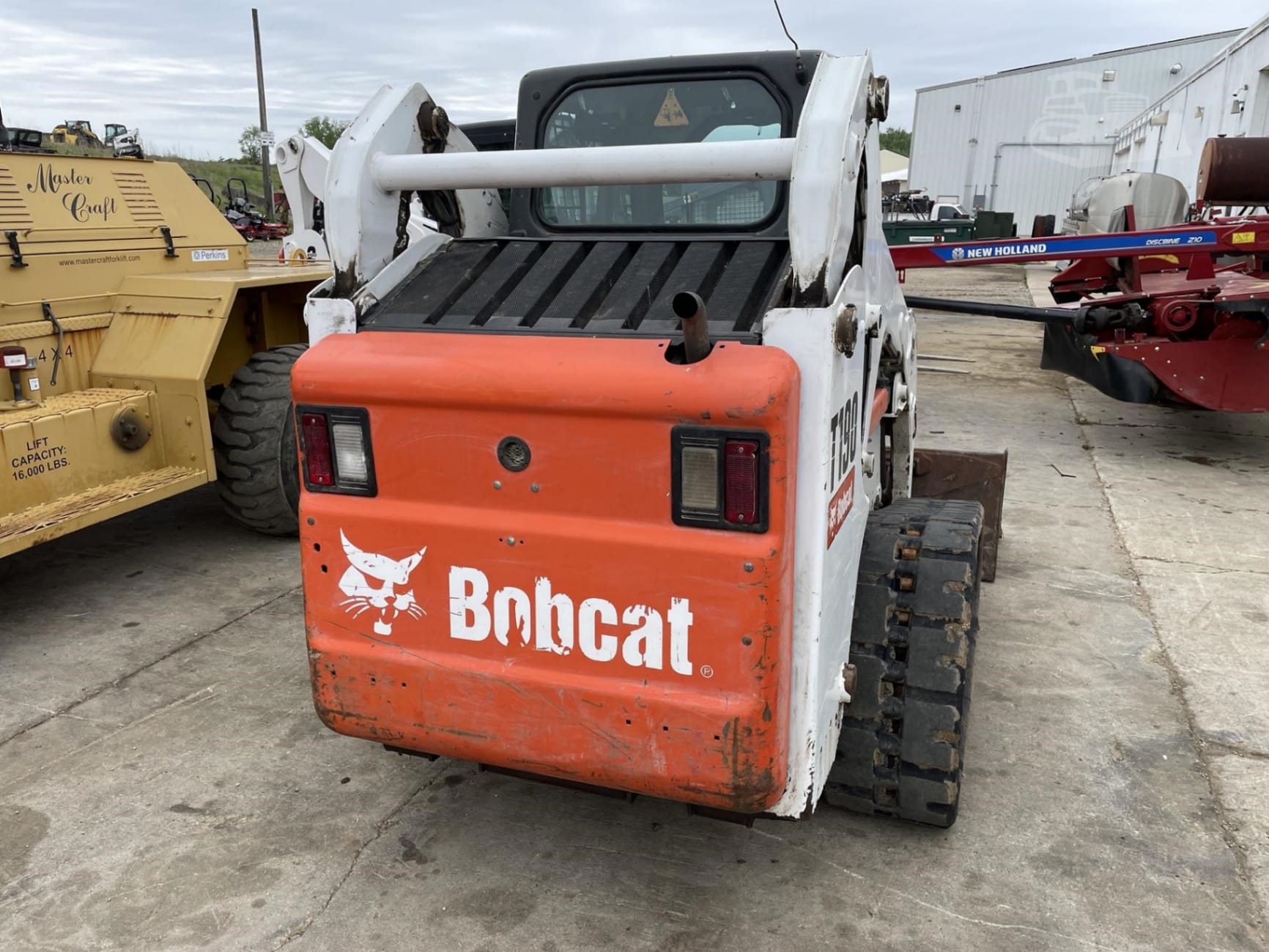 2012 Bobcat T190 Track Loaders for sale in Edgewood, IA - listing photo 4 of 8