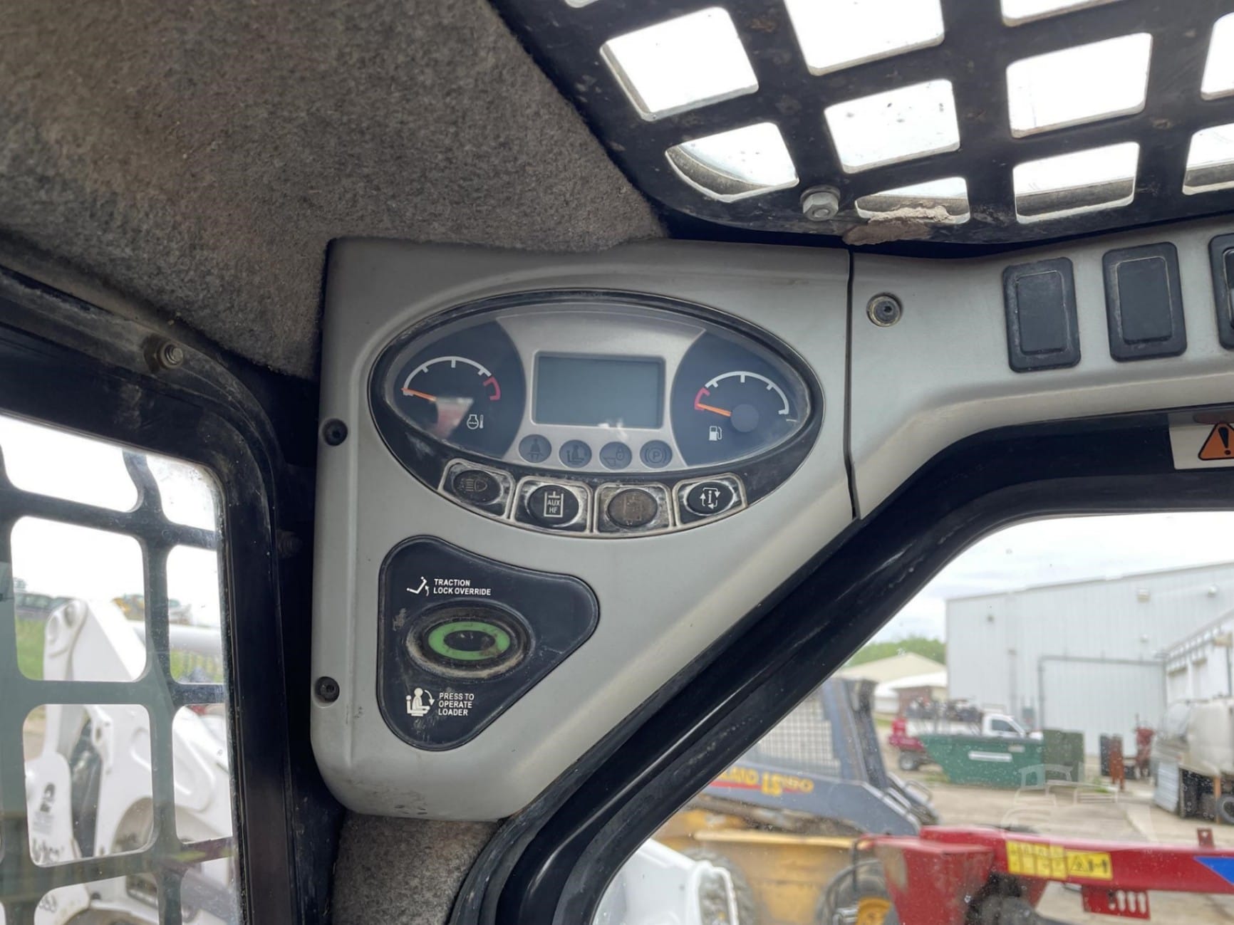 2012 Bobcat T190 Track Loaders for sale in Edgewood, IA - listing photo 6 of 8