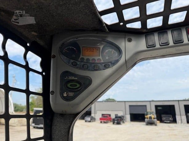 2012 Bobcat T190 Track Loaders for sale in Painesville, OH - listing photo 8 of 8