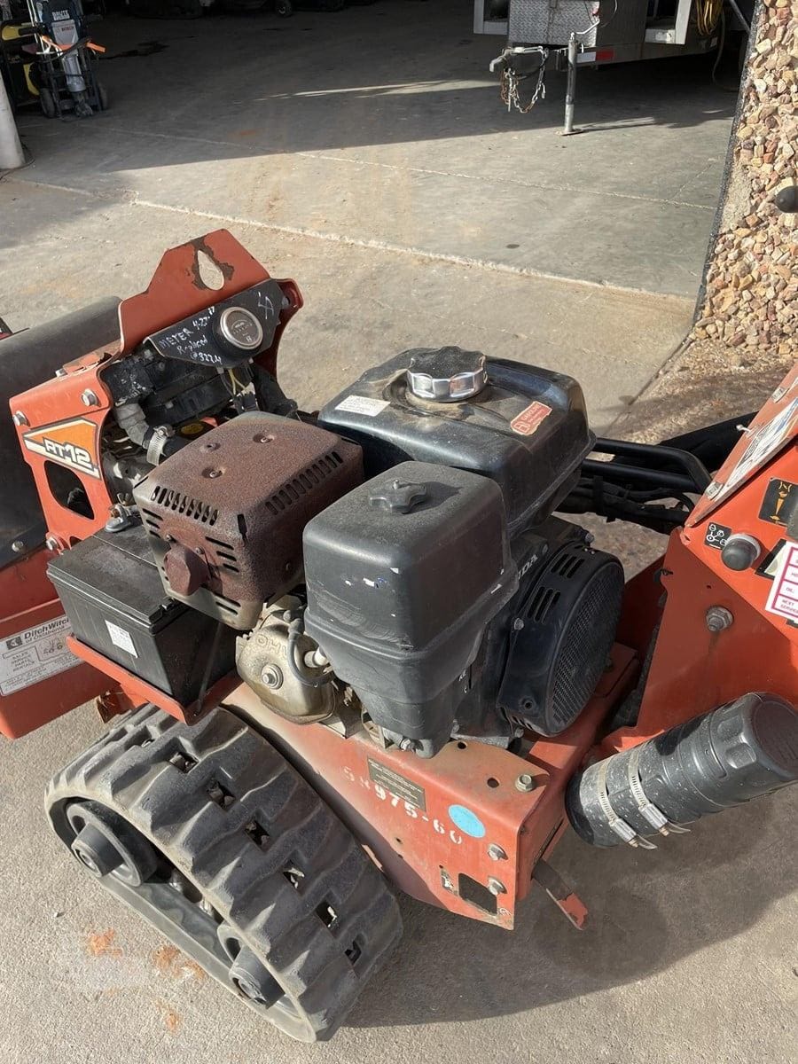 2012 Ditch Witch RT12 Trenchers for sale in Woodward, OK - listing photo 2 of 8
