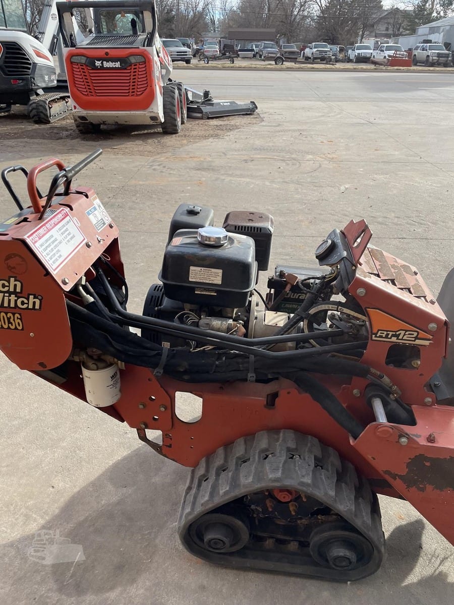 2012 Ditch Witch RT12 Trenchers for sale in Woodward, OK - listing photo 8 of 8