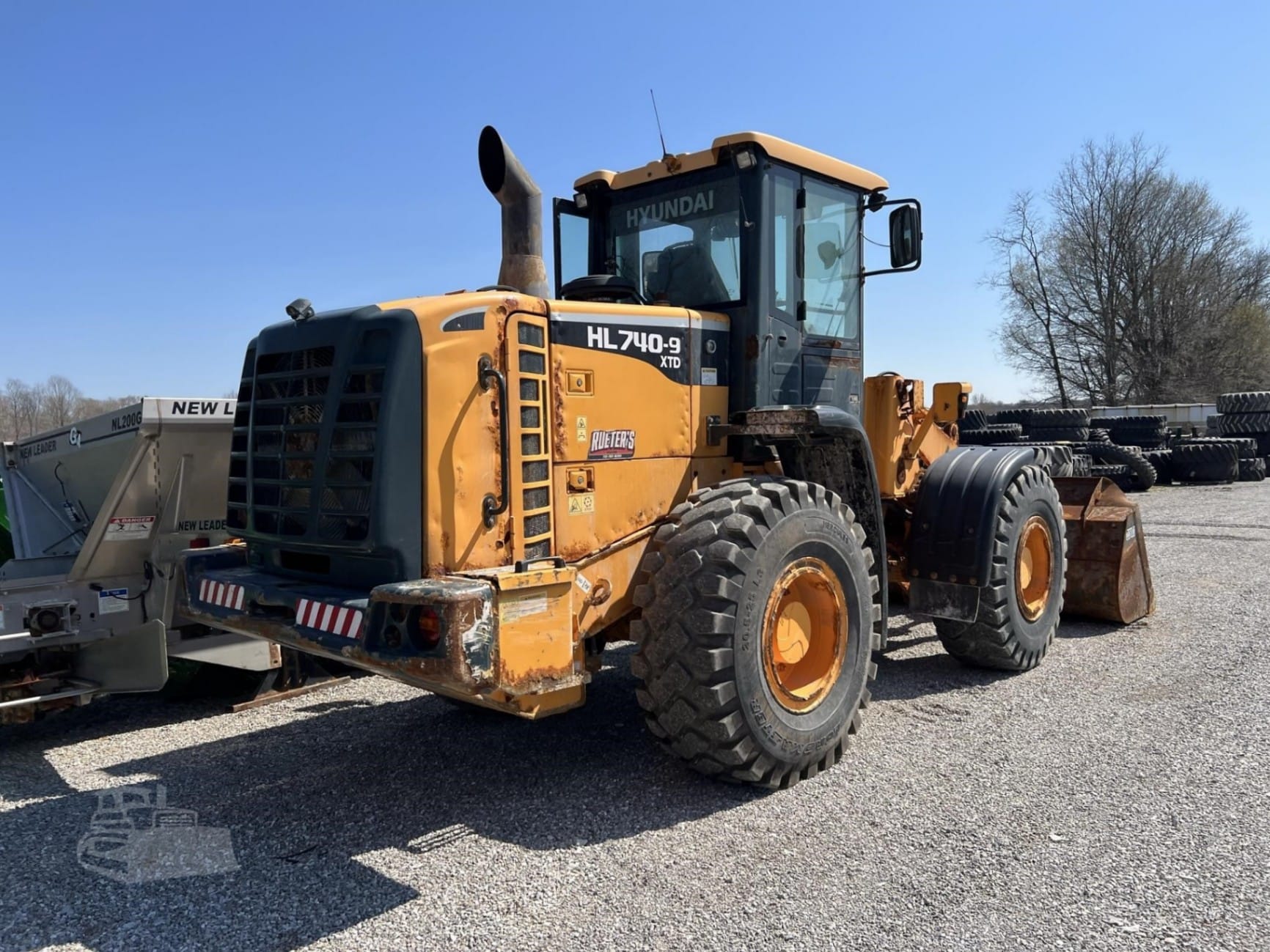 2012 Hyundai HL740XTD-9 Wheel Loaders for sale in Dupont, IN - listing photo 3 of 8