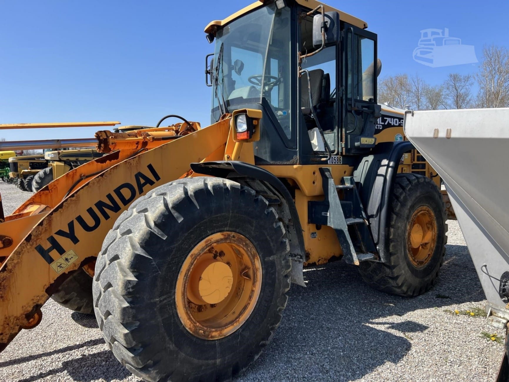 2012 Hyundai HL740XTD-9 Wheel Loaders for sale in Dupont, IN - listing photo 4 of 8