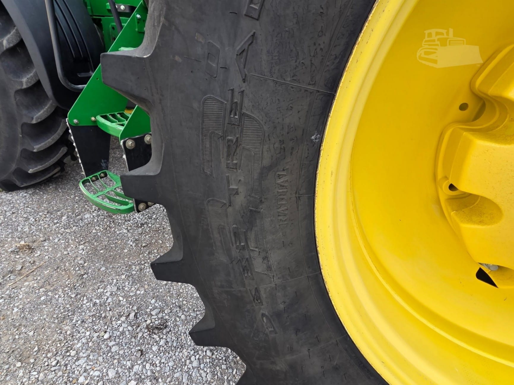 2012 John Deere 8285R Field Tractors Power for sale in Williamsburg, IA - listing photo 4 of 10