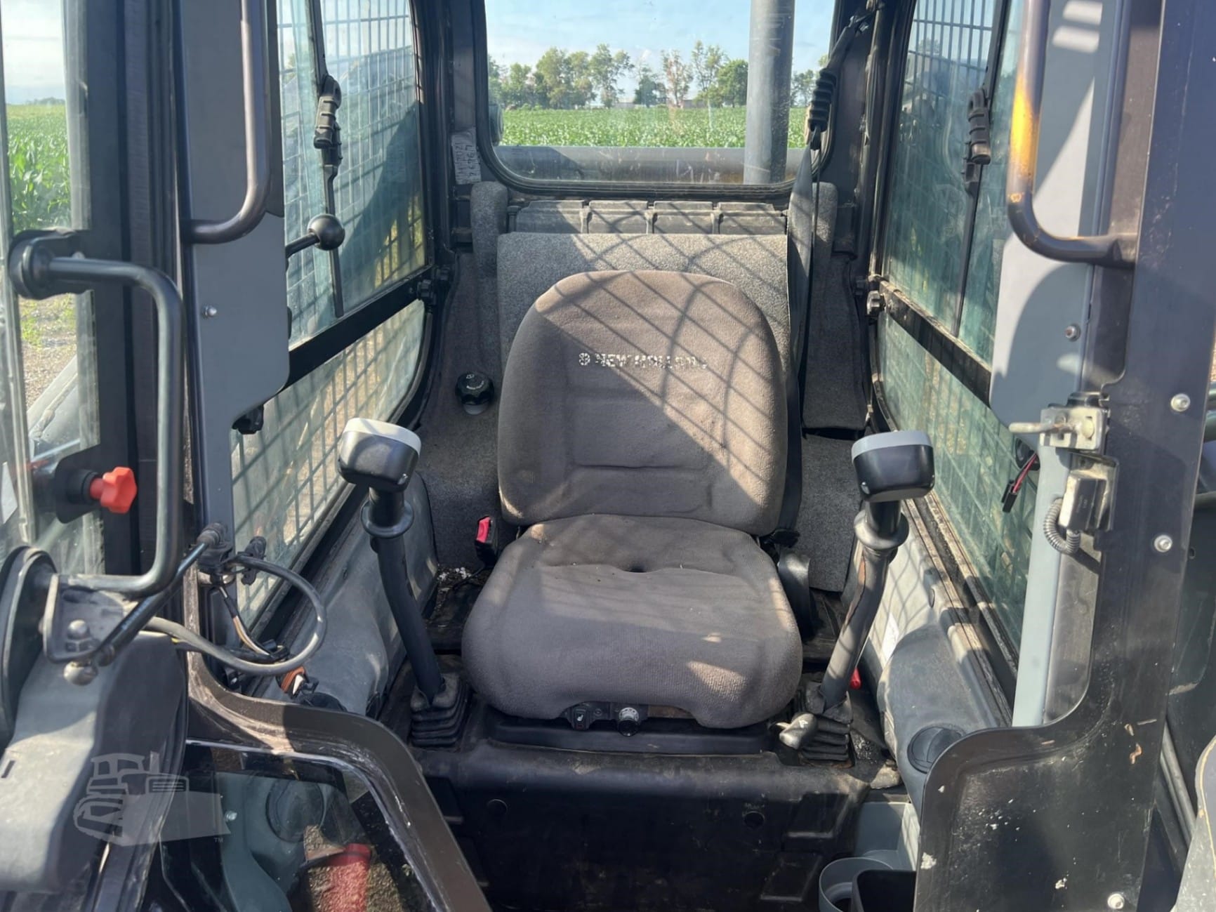 2012 New Holland L230 Skid Steer Loaders for sale in David City, NE - listing photo 7 of 8