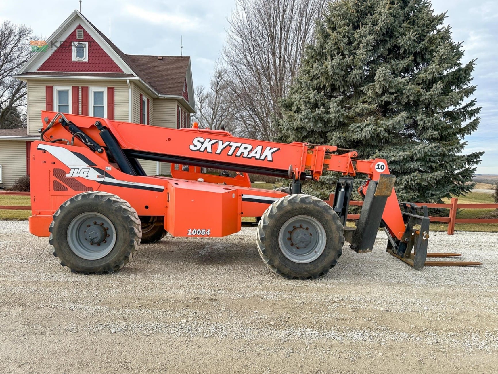 2012 SkyTrak (JLG) skytrak-jlg-10054 Telehandlers Forklifts for sale in Henderson, IA - primary listing photo of 27