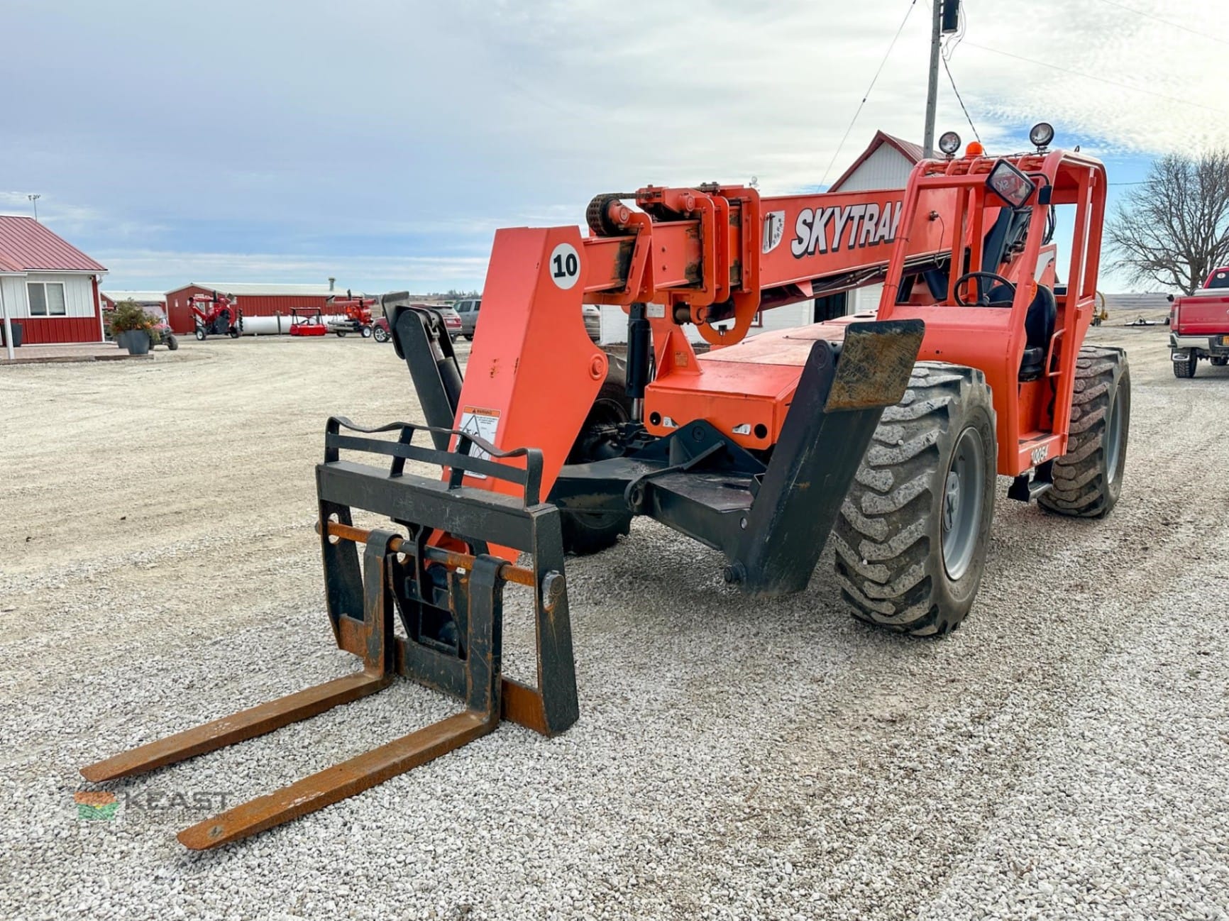 2012 SkyTrak (JLG) skytrak-jlg-10054 Telehandlers Forklifts for sale in Henderson, IA - listing photo 6 of 27