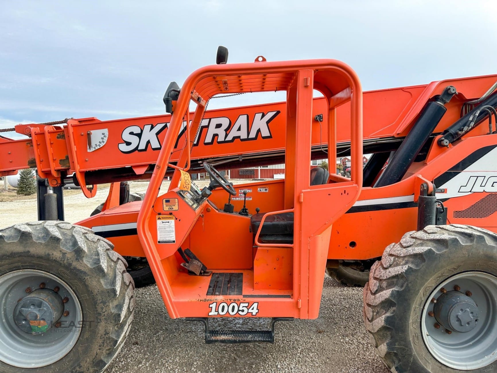 2012 SkyTrak (JLG) skytrak-jlg-10054 Telehandlers Forklifts for sale in Henderson, IA - listing photo 10 of 27