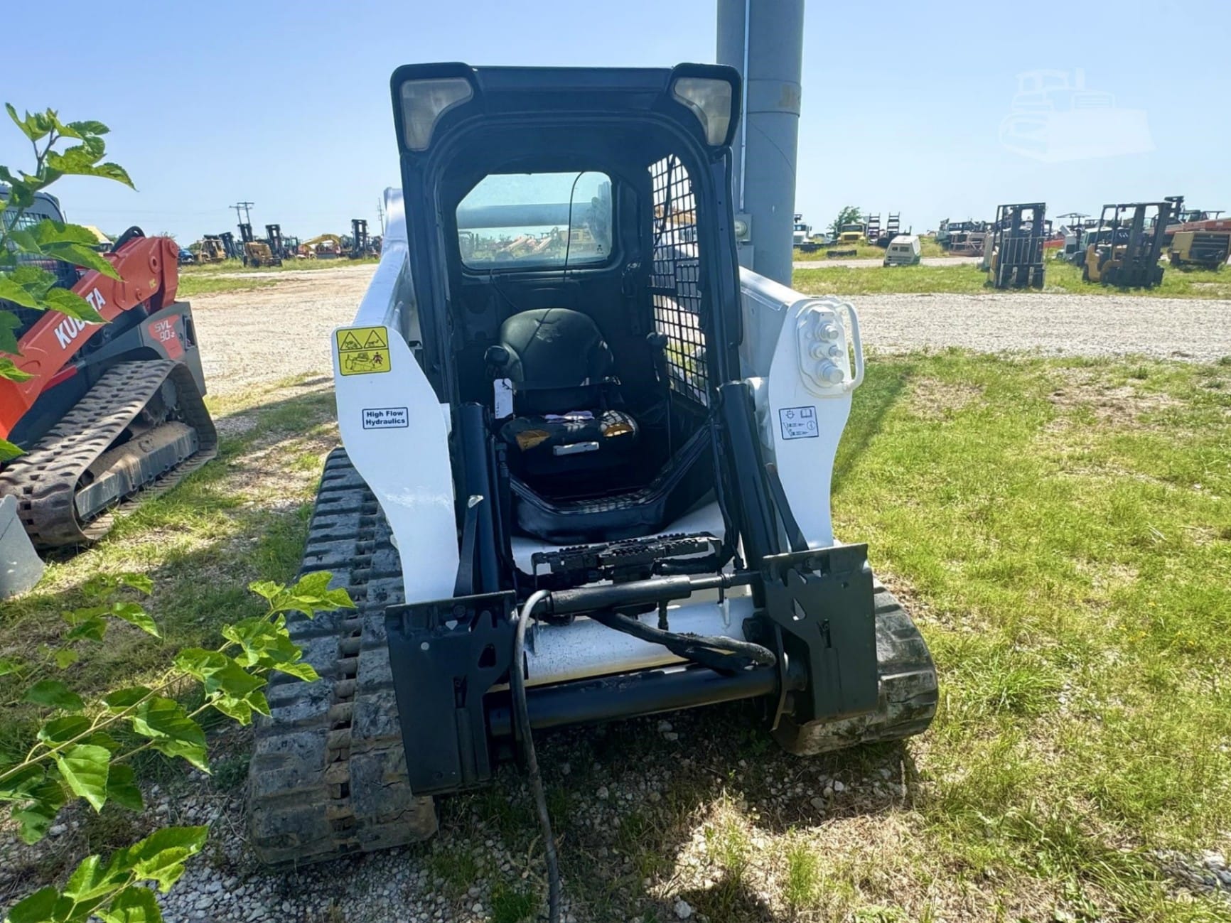 2013 Bobcat T750 Track Loaders for sale in Gainesville, TX - listing photo 4 of 7